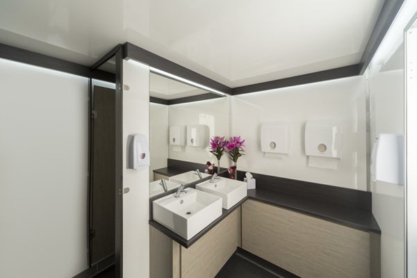 Luxury restroom trailer