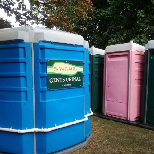 Luxury restroom trailer