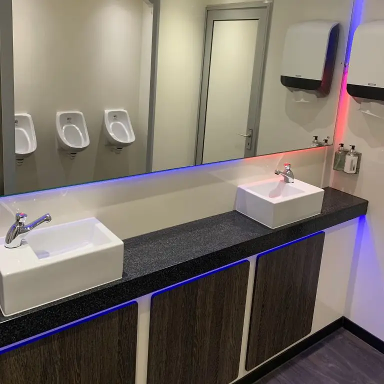 Luxury restroom trailer