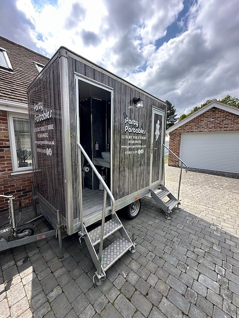 Luxury restroom trailer
