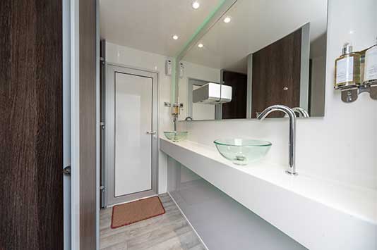 Luxury restroom trailer