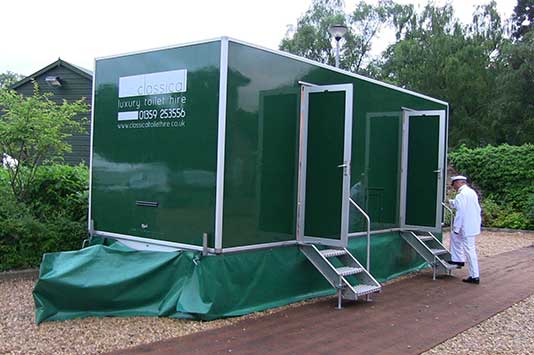 Luxury restroom trailer