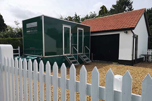 Luxury restroom trailer