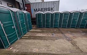 long term toilet hire_edited.png