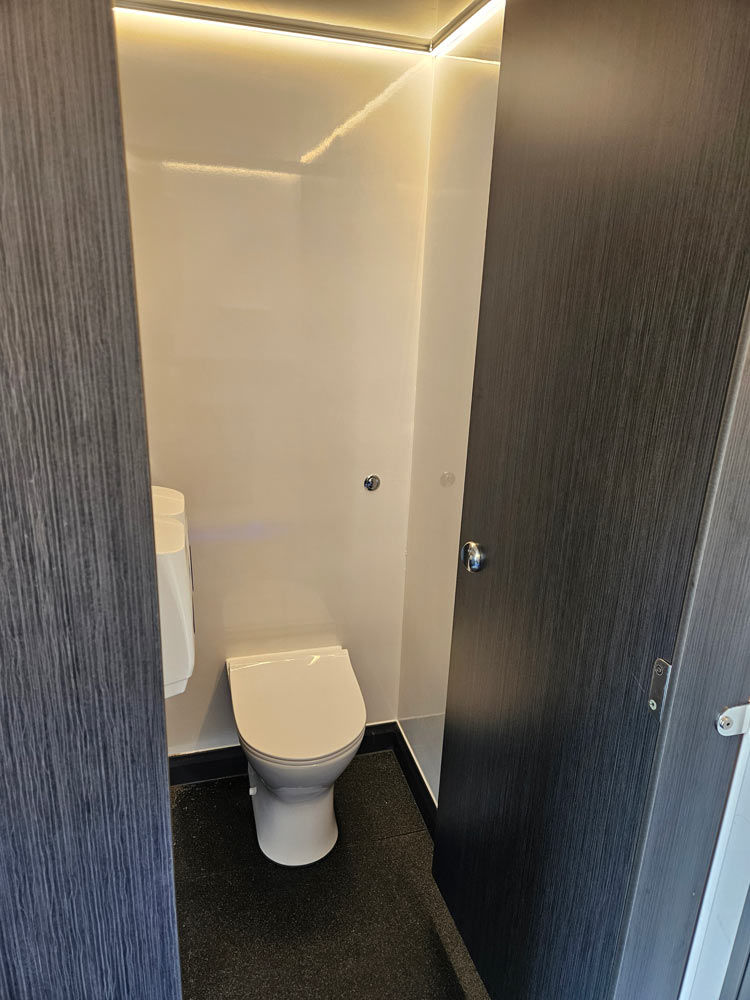 Luxury restroom trailer
