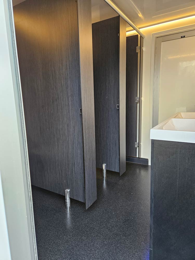 Luxury restroom trailer