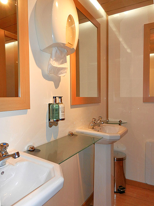 Luxury restroom trailer