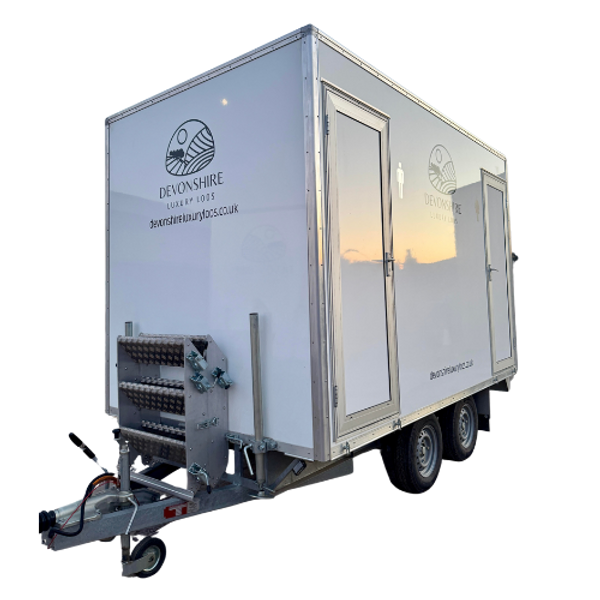 Luxury restroom trailer