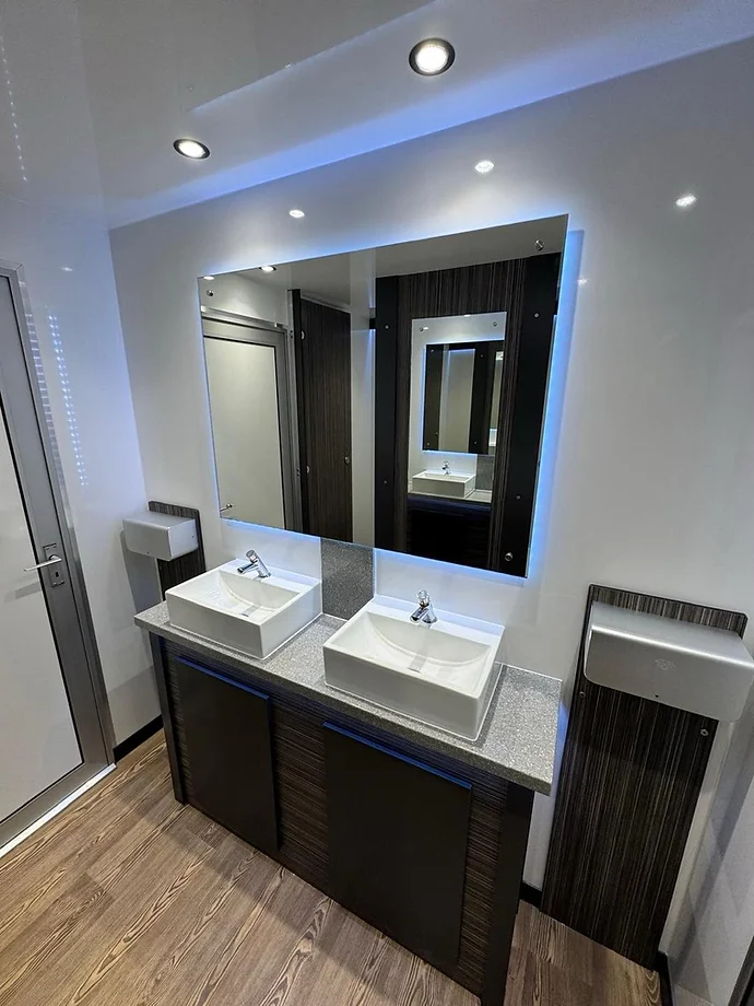 Luxury restroom trailer
