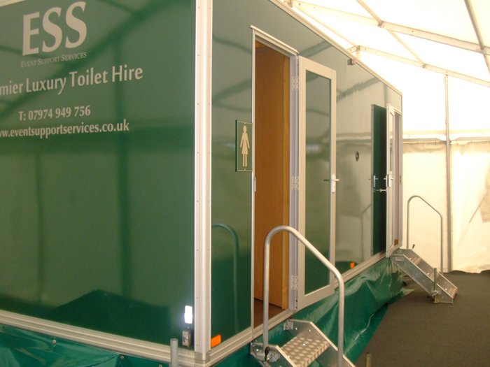 Luxury restroom trailer