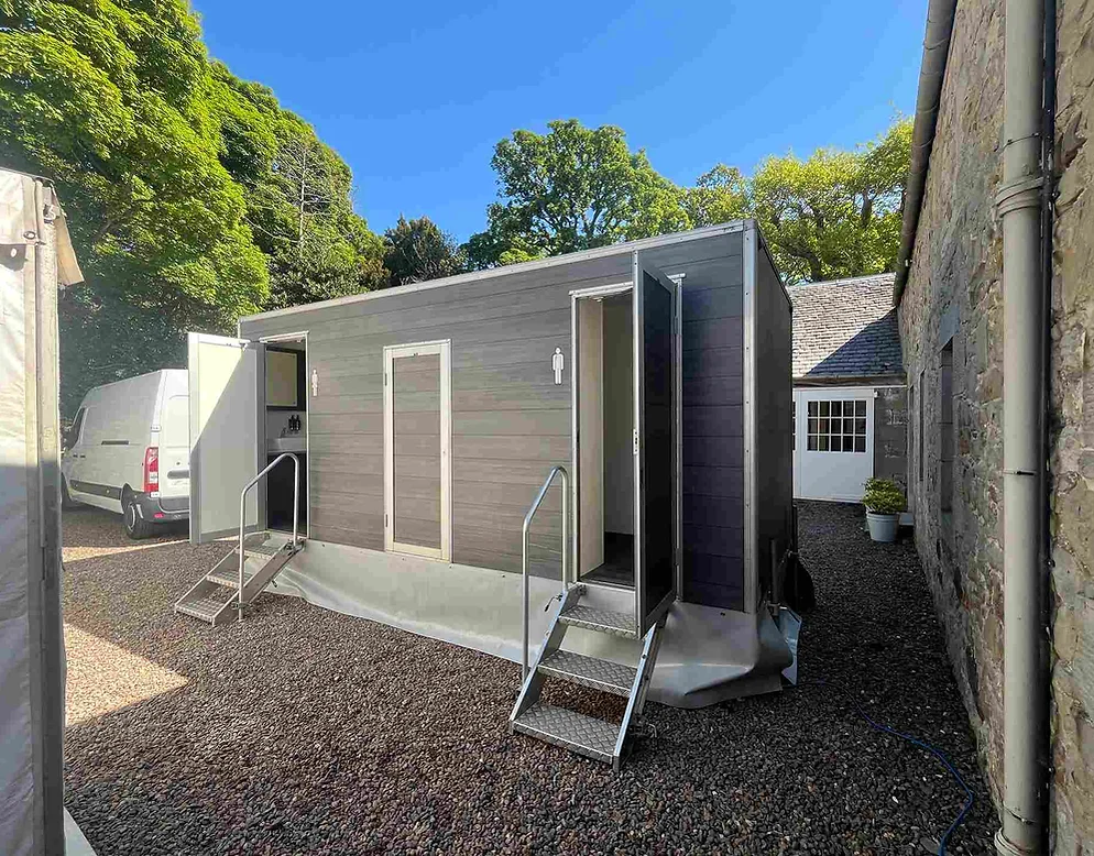 Luxury restroom trailer