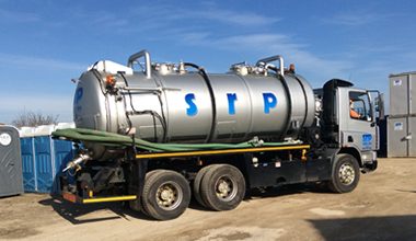 Luxury restroom trailer