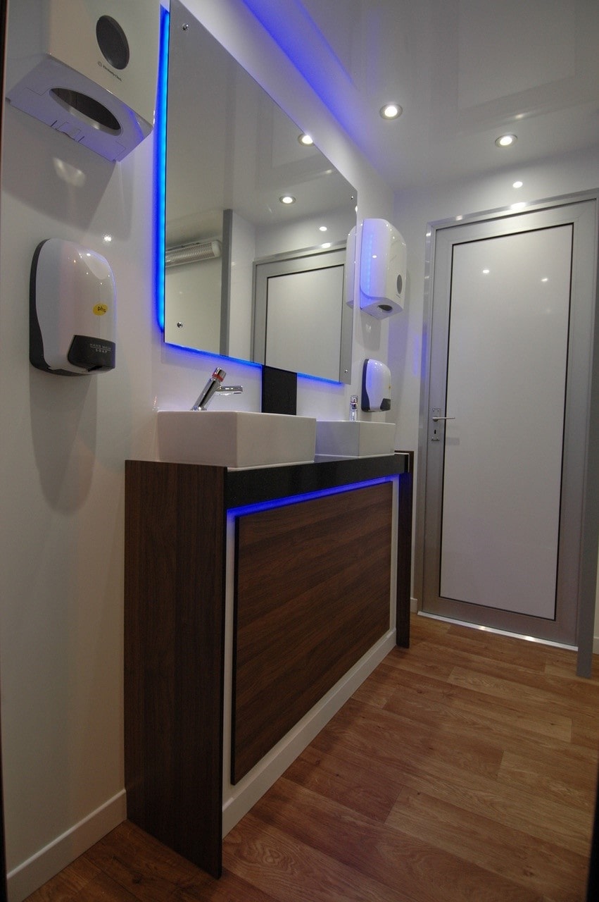 Luxury restroom trailer