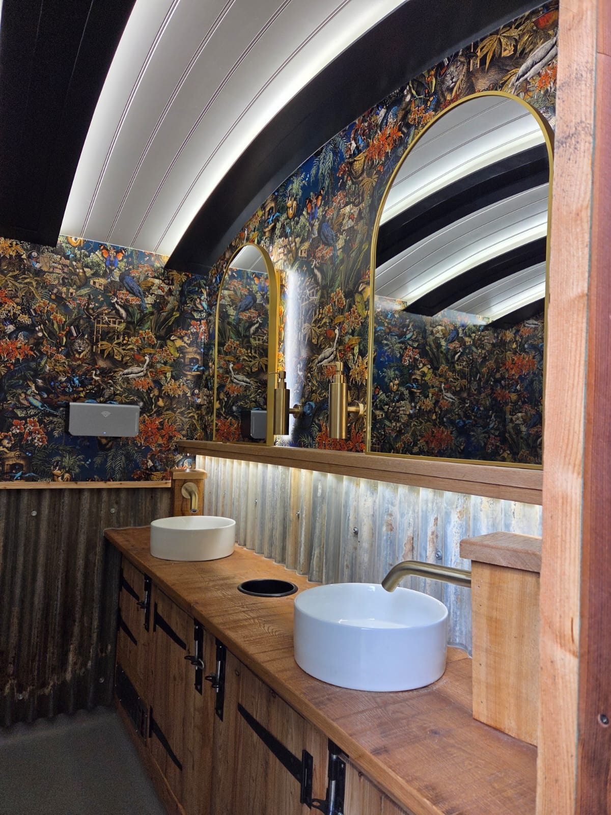 Luxury restroom trailer