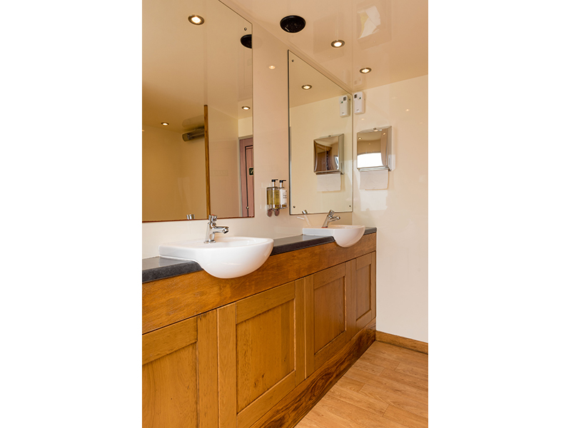 Luxury restroom trailer