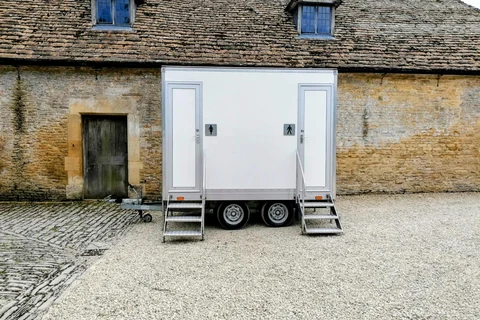 Luxury restroom trailer