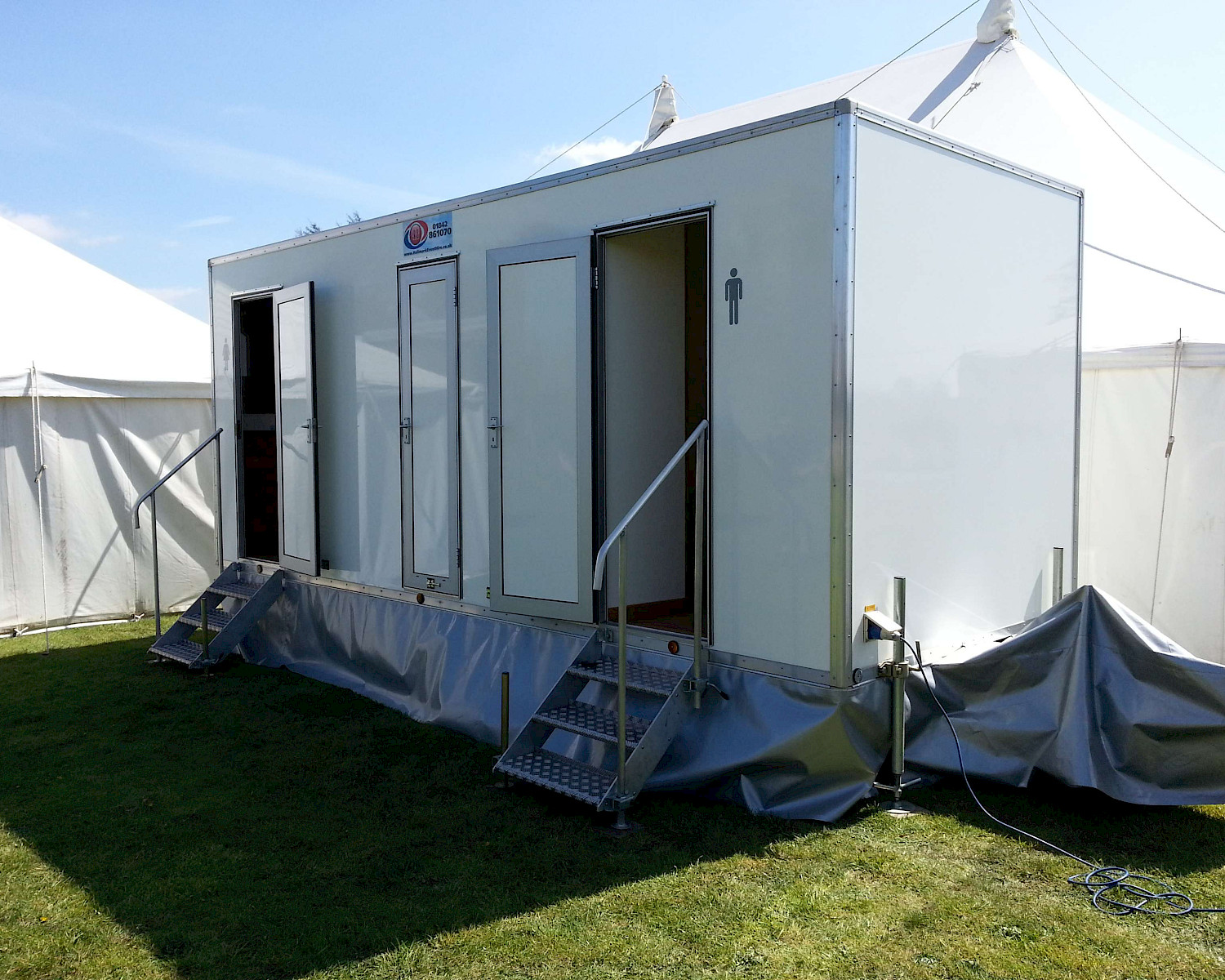 Luxury restroom trailer
