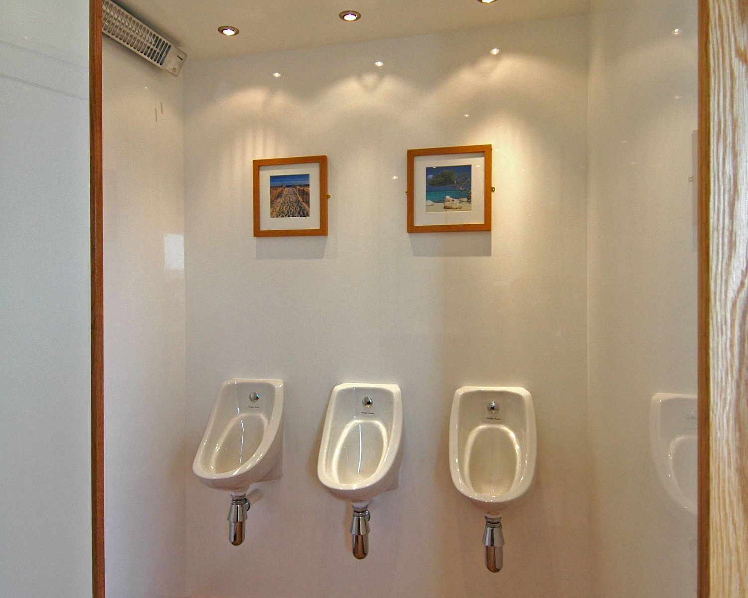 Luxury restroom trailer