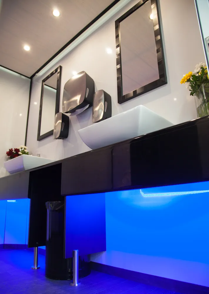 Luxury restroom trailer